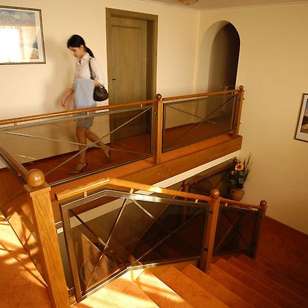 Hotel Bavaria Abda Bagian luar foto