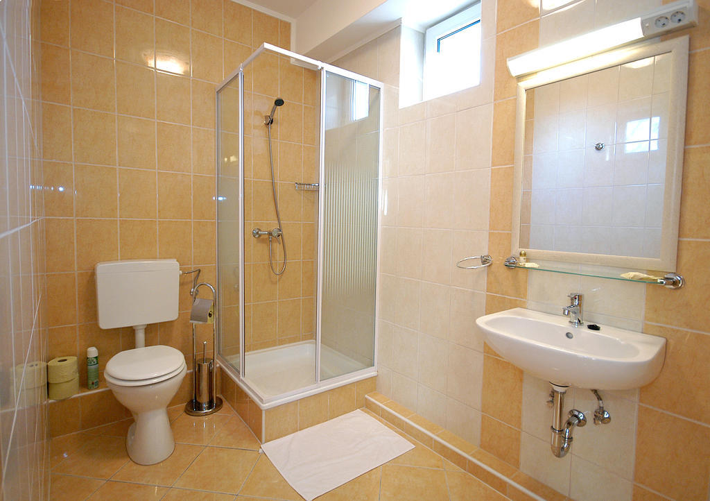 Hotel Bavaria Abda Ruang foto